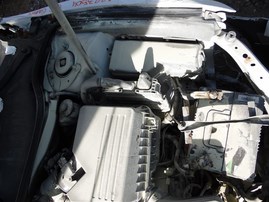 2009 Toyota Camry SE White 2.4L AT #Z23504